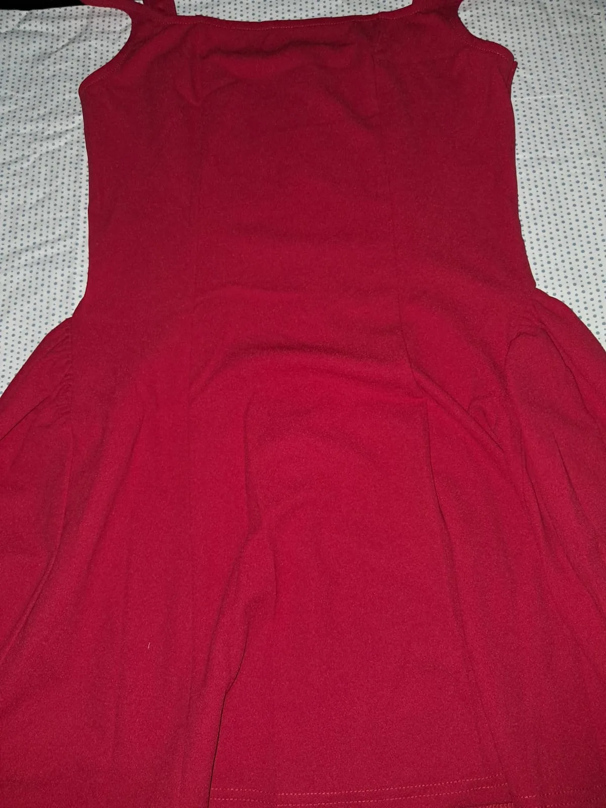 Vestido Burdeos Elegante en burdeos — foto 3