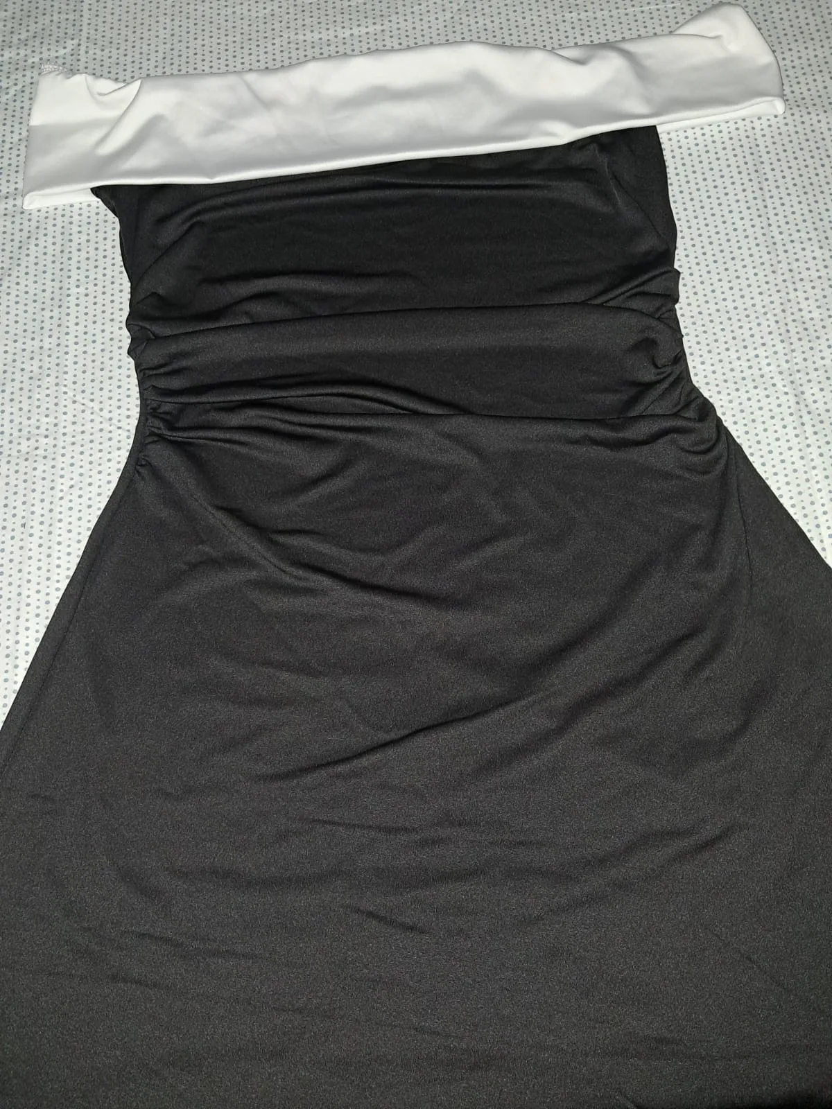 Vestido Gala (Negro & Blanco) en blanco — foto 3