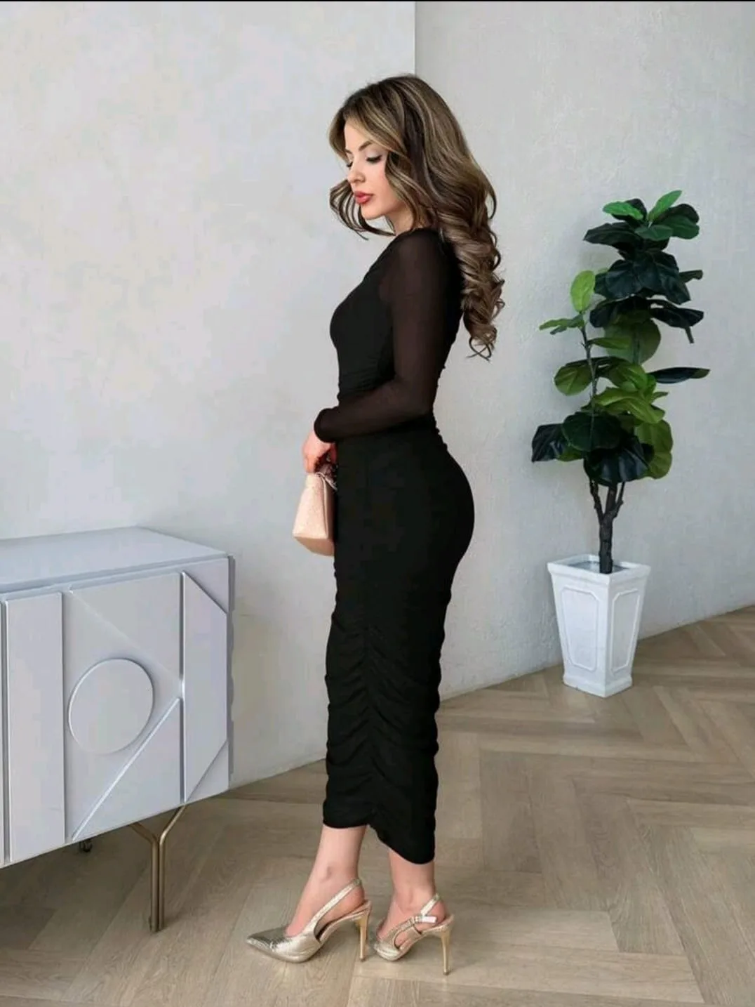 VESTIDO PURE ELEGANCE BLACK MESH DRAPEADO en negro — foto 2